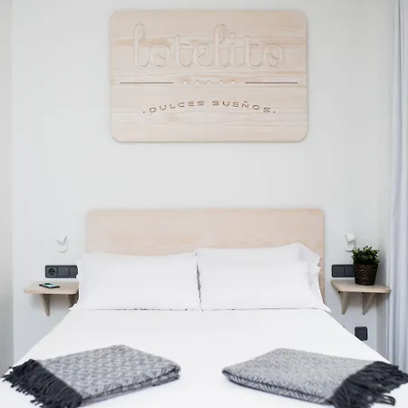 Mate Oliveira - Centre,