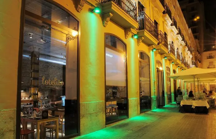 Mate Oliveira - Centre, 3*