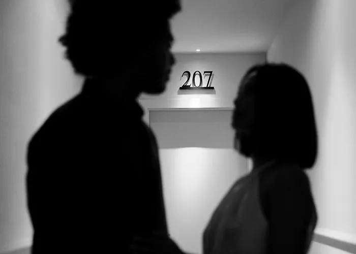 Mate Oliveira - Centre, Отель 3*