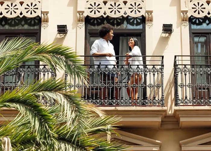 Mate Oliveira - Centre, Отель Валенсия