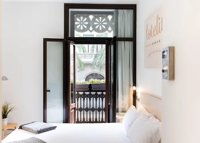 Mate Oliveira - Centre, 3* Валенсия